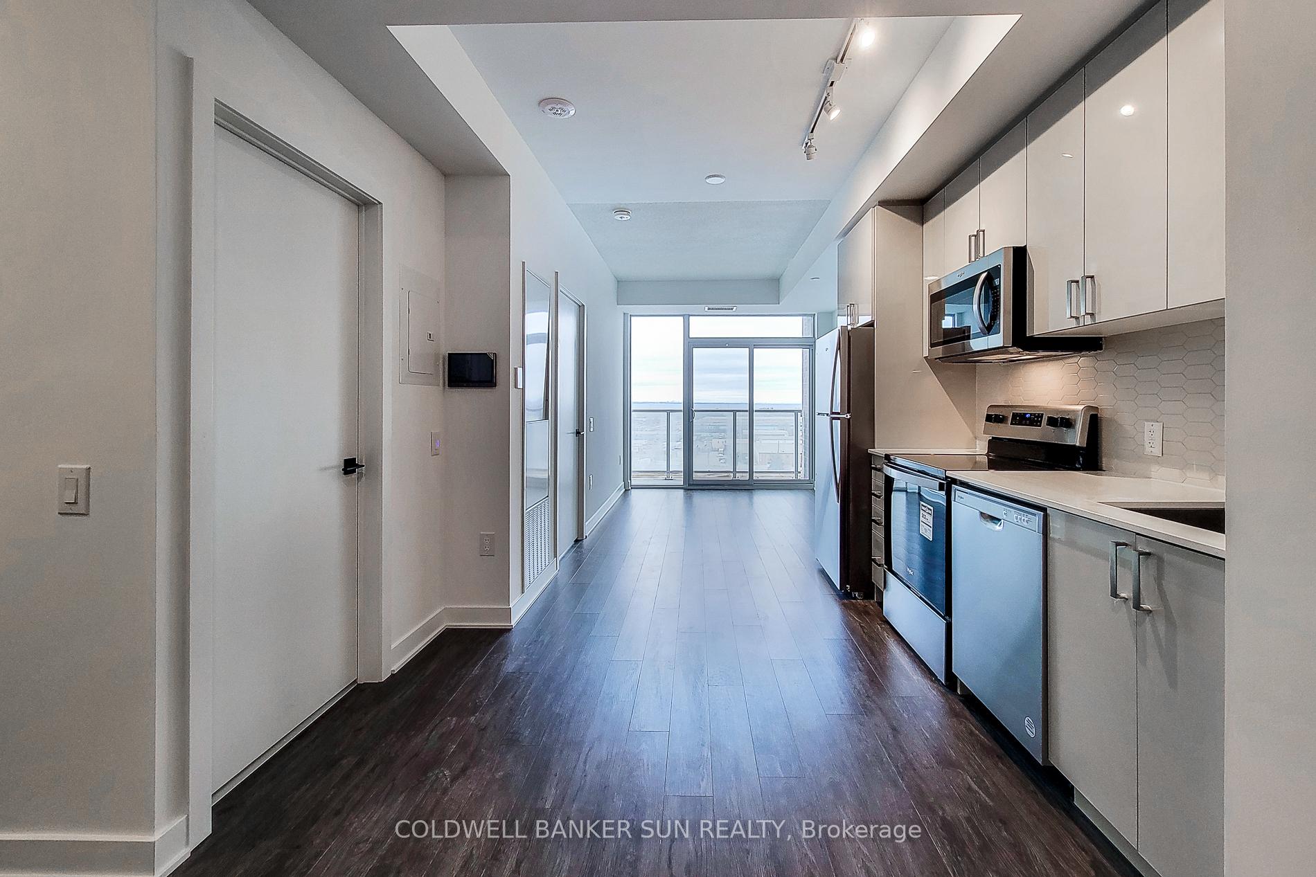 Photo 10 of Unit 910, 2782 Barton Street E, Hamilton, Riverdale — HOMEH