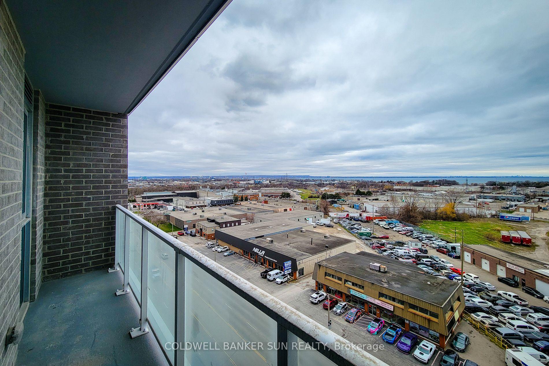Photo 17 of Unit 910, 2782 Barton Street E, Hamilton, Riverdale — HOMEH