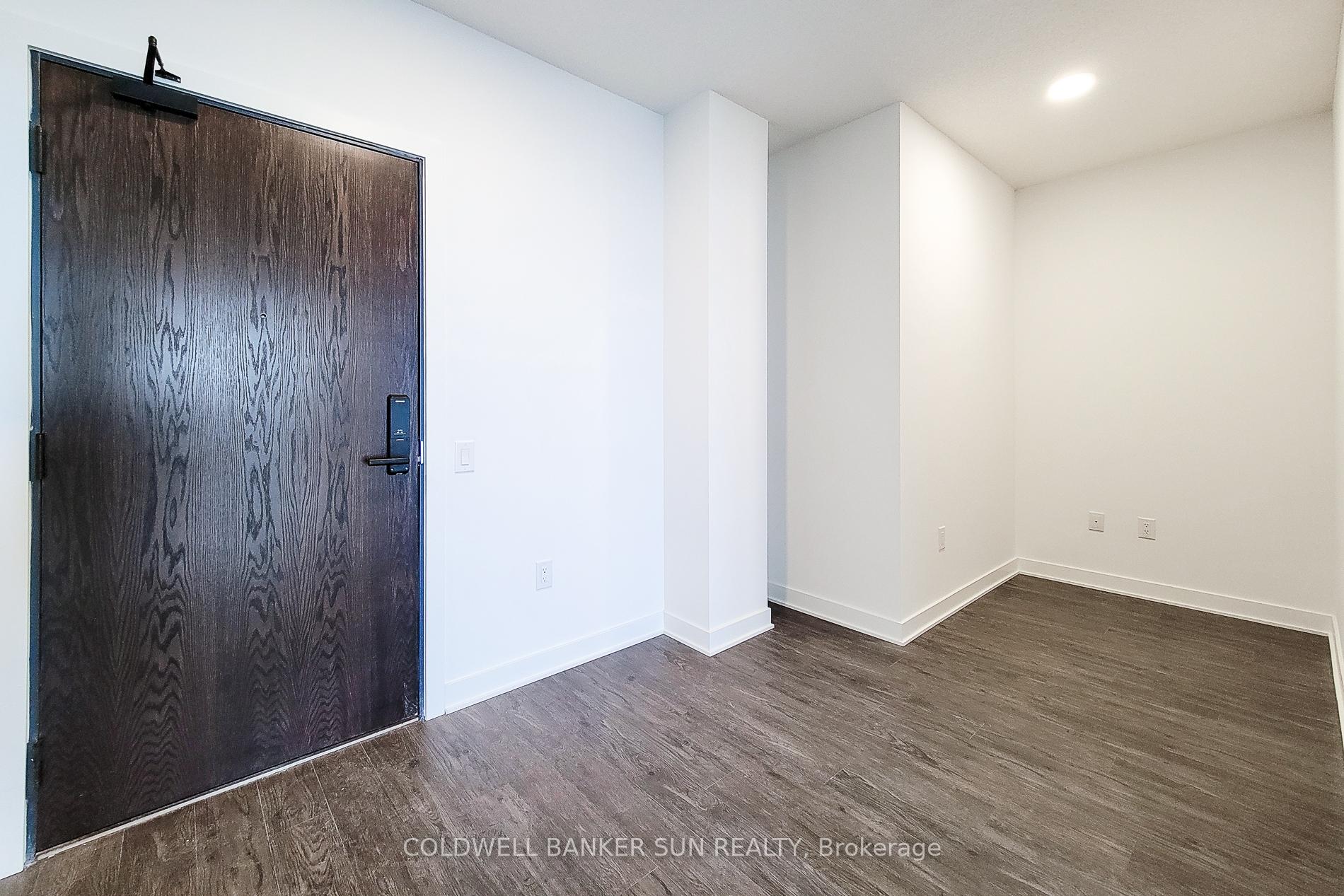 Photo 24 of Unit 910, 2782 Barton Street E, Hamilton, Riverdale — HOMEH