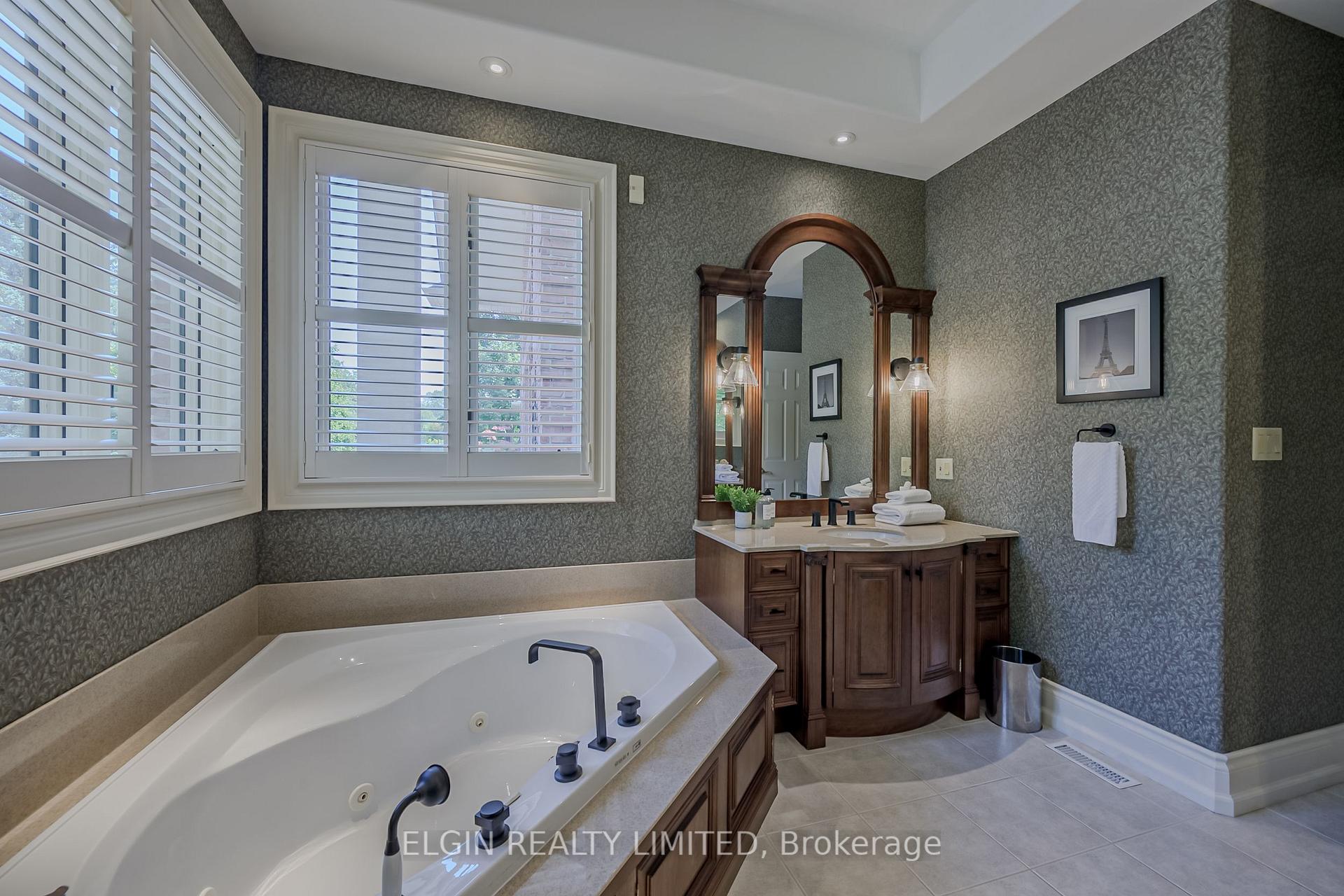 Photo 42 of 42672 Meadow Wood Lane, Central Elgin, Rural Central Elgin — HOMEH