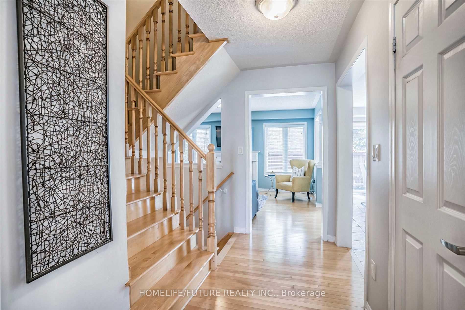 Photo 10 of 24 Sargeant Avenue, Ajax, Northeast Ajax — HOMEH