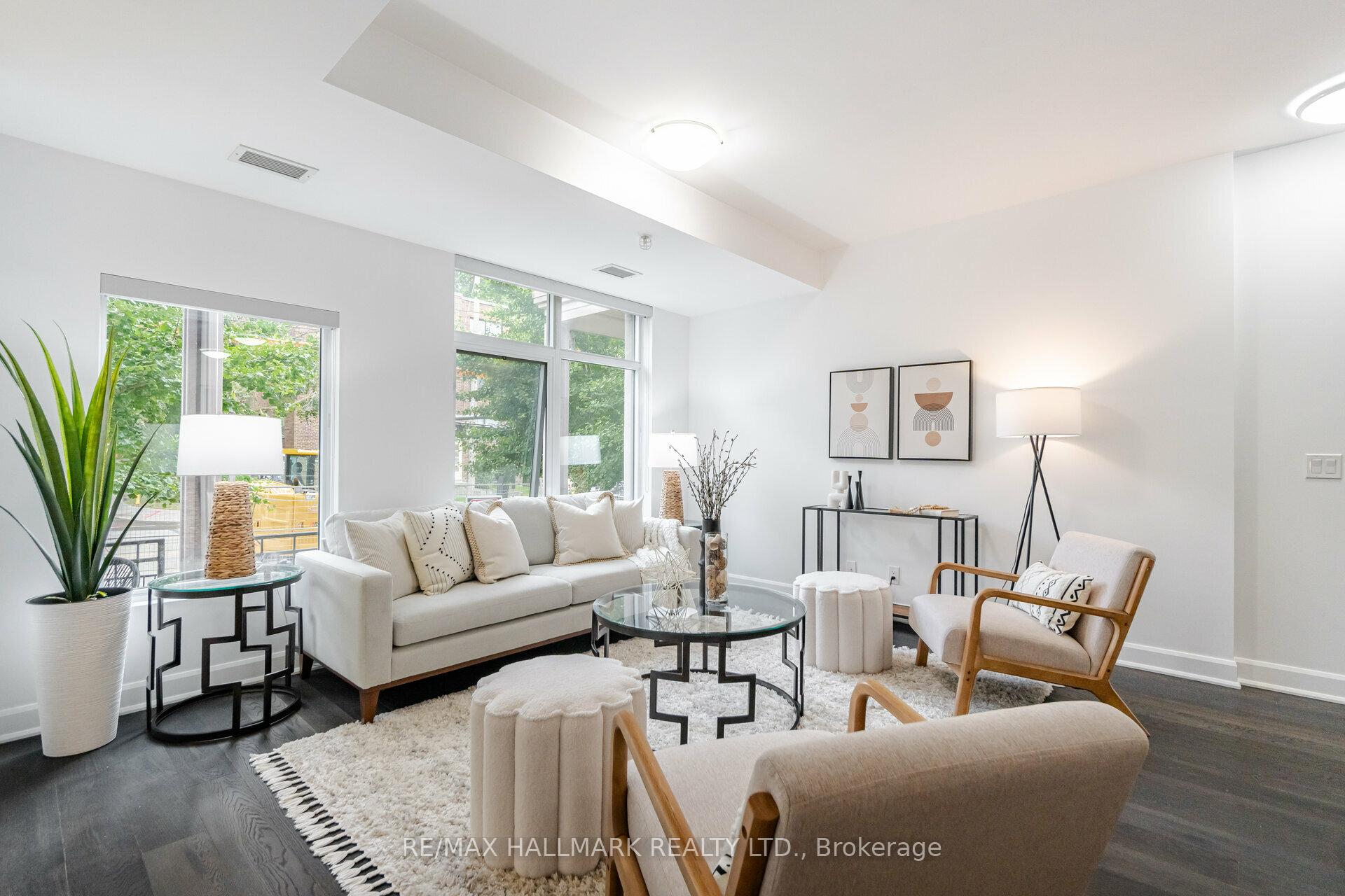 Photo 7 of Unit 104, 580 Kingston Road, Toronto, The Beaches — HOMEH