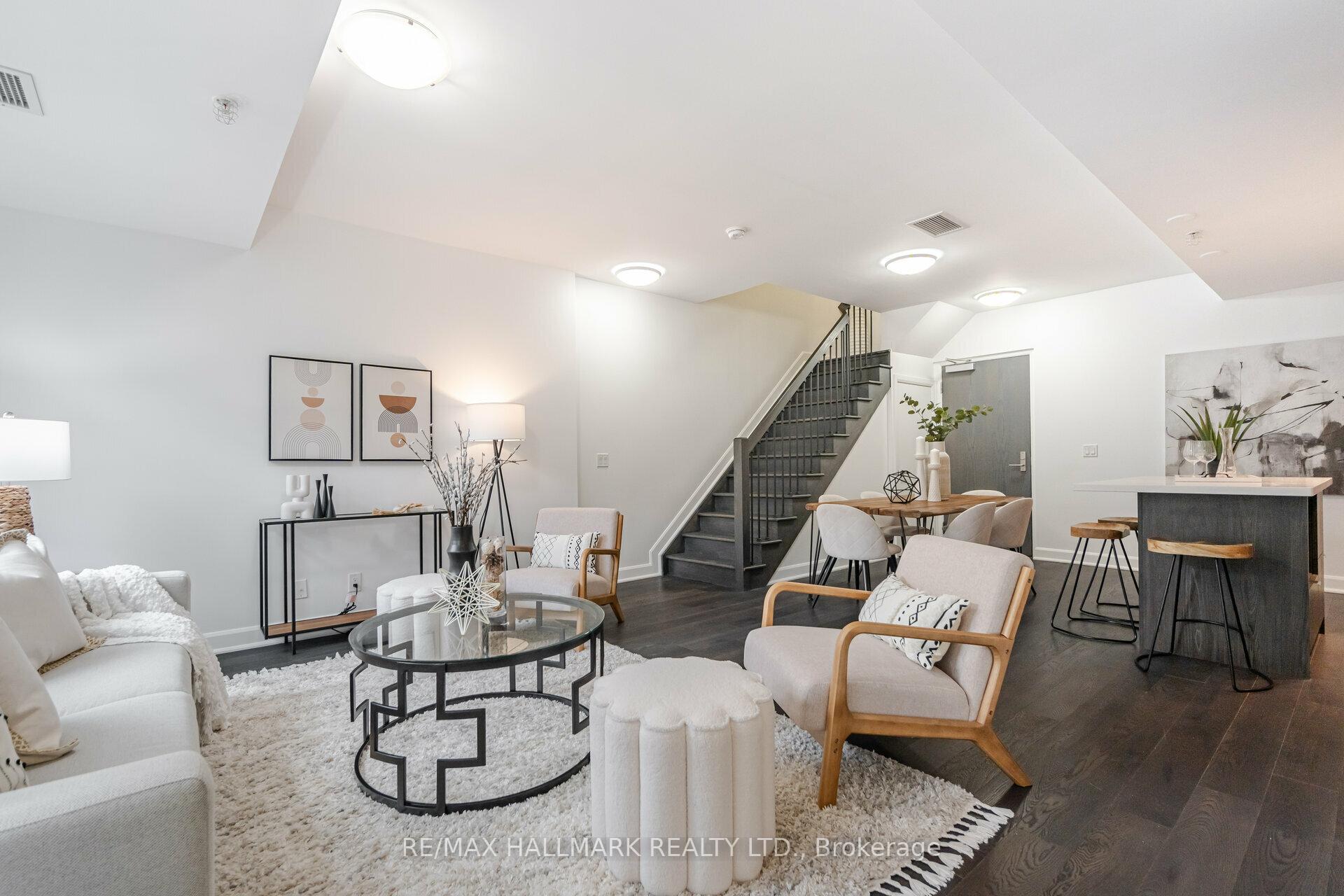 Photo 8 of Unit 104, 580 Kingston Road, Toronto, The Beaches — HOMEH