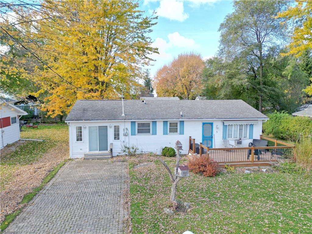 Photo 2 of 71207 Finnigan Road, Bluewater, Hay — HOMEH