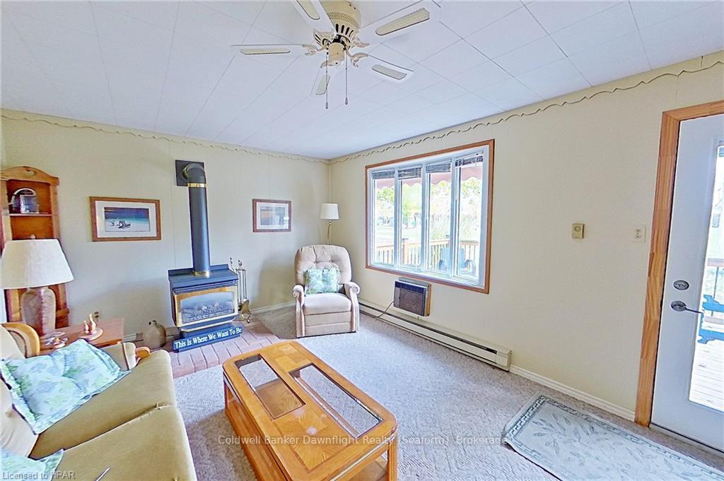 Photo 8 of 71207 Finnigan Road, Bluewater, Hay — HOMEH