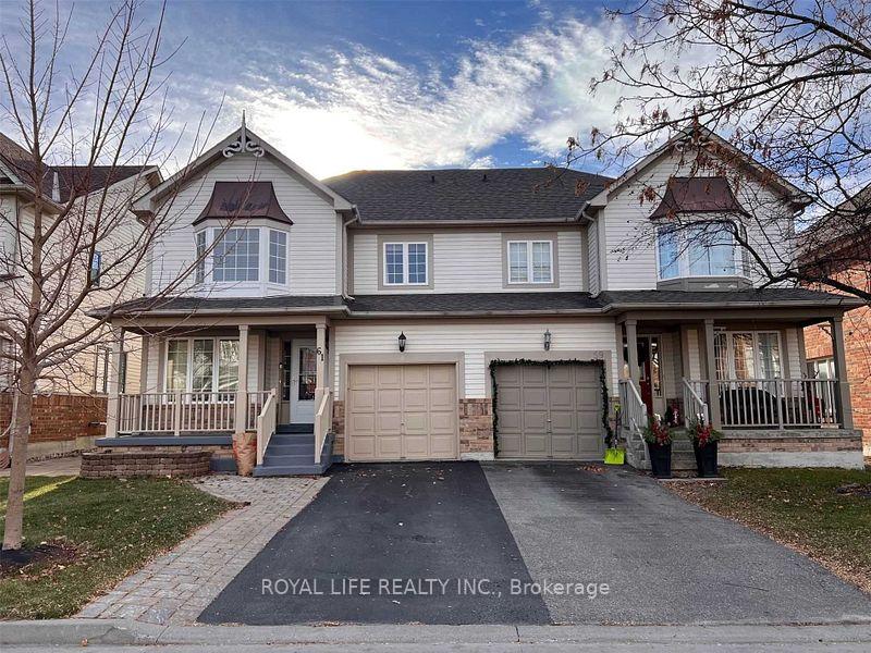 Photo 1 of 61 Steckley Street, Aurora, Bayview Wellington — HOMEH