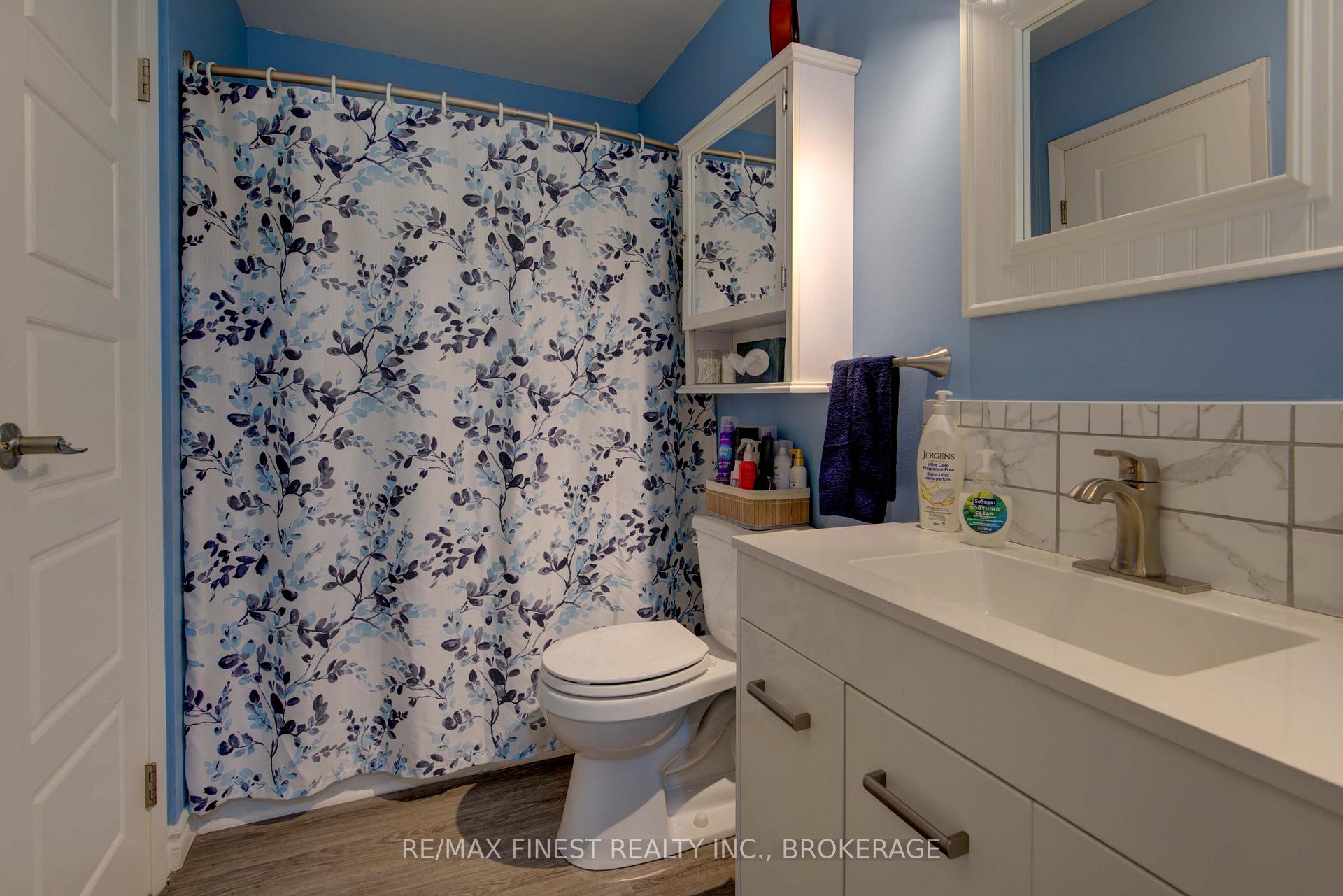 Photo 34 of 22 Coventry Crescent, Kingston, West of Sir John A. Blvd — HOMEH