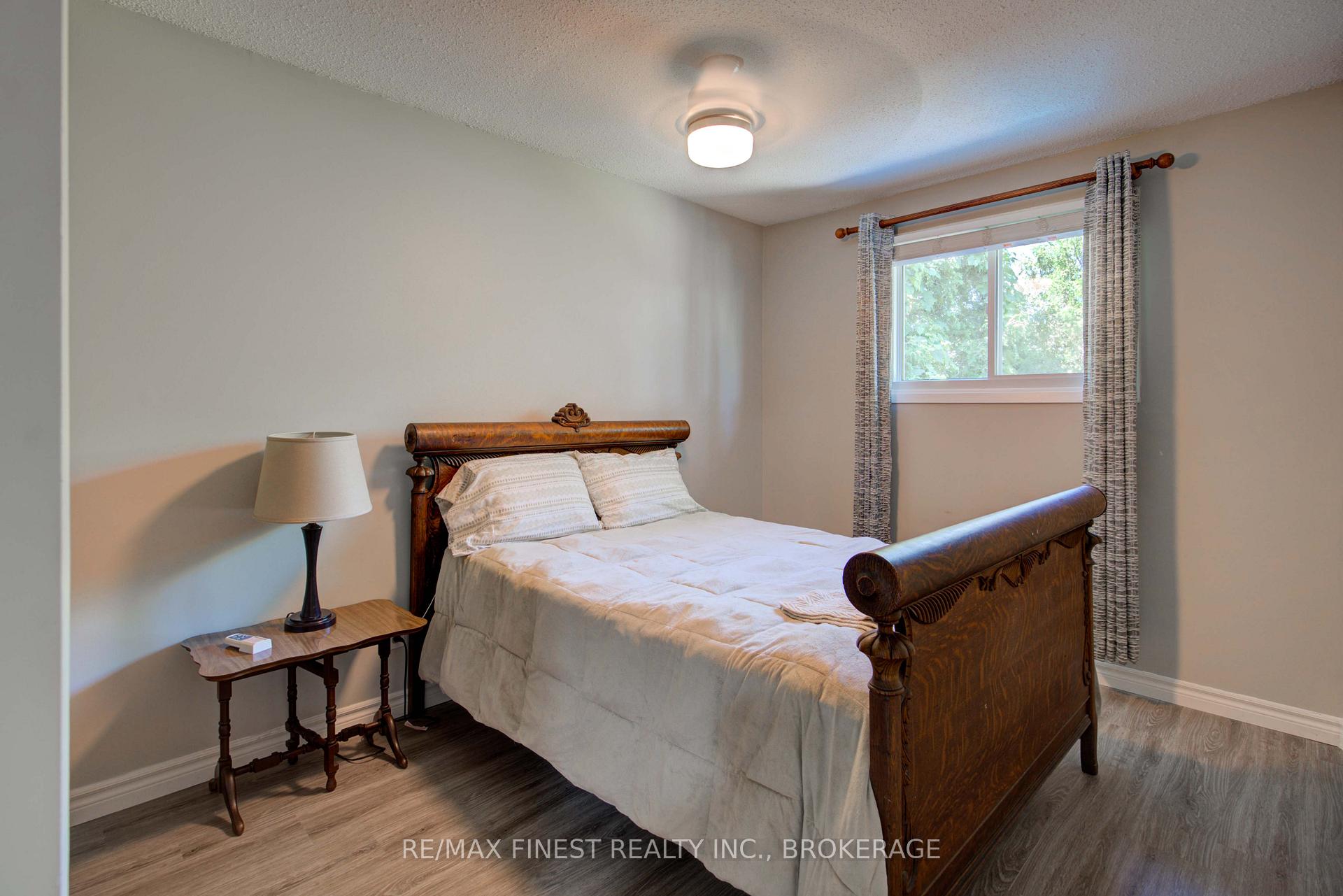 Photo 35 of 22 Coventry Crescent, Kingston, West of Sir John A. Blvd — HOMEH