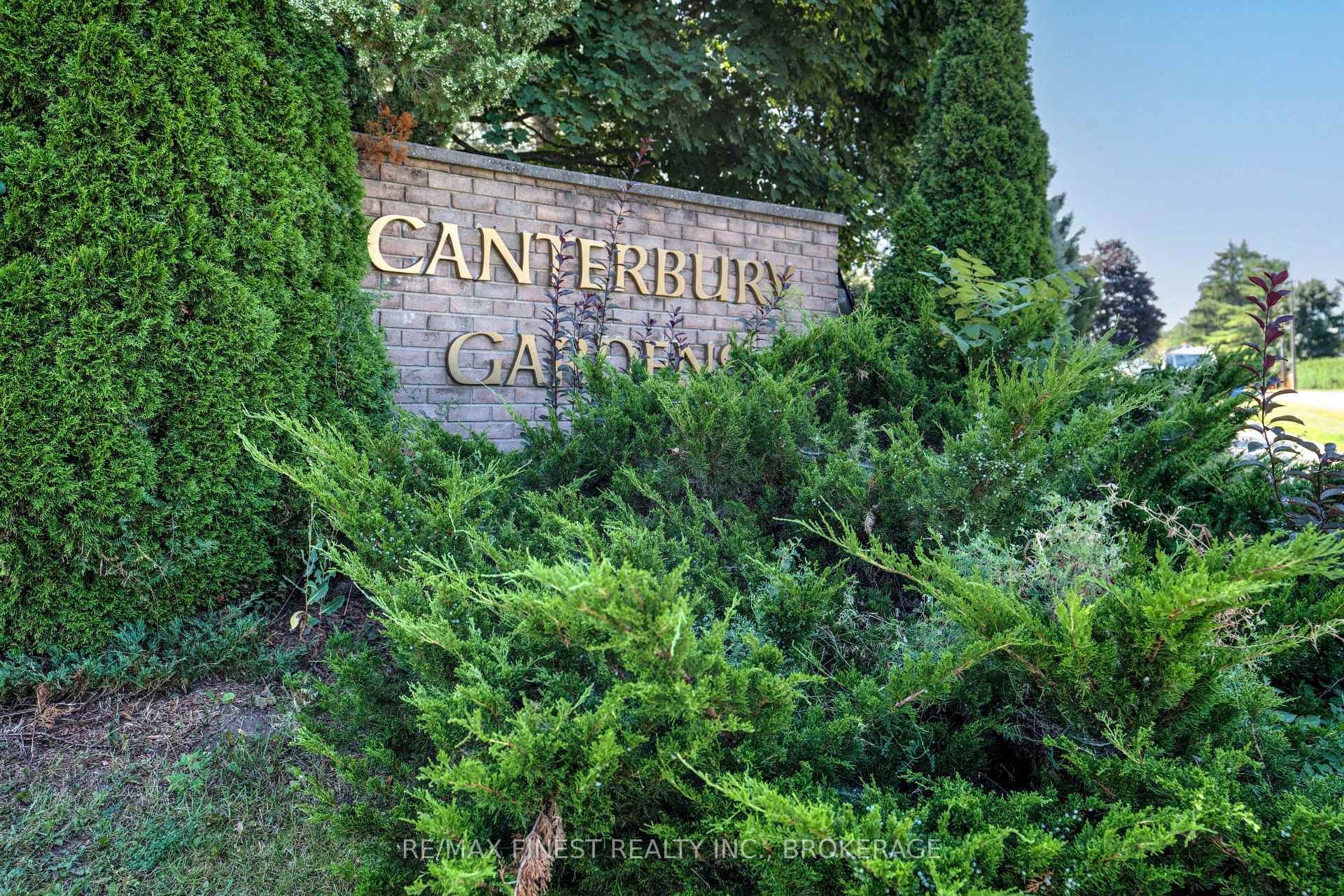 Photo 39 of 22 Coventry Crescent, Kingston, West of Sir John A. Blvd — HOMEH