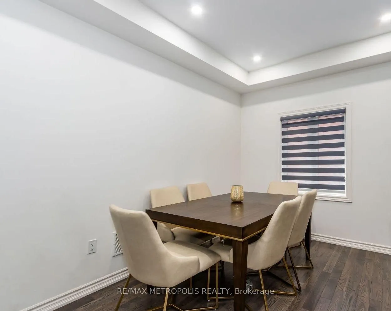 Photo 4 of 93 Elephant Hill Drive, Clarington, Bowmanville — HOMEH