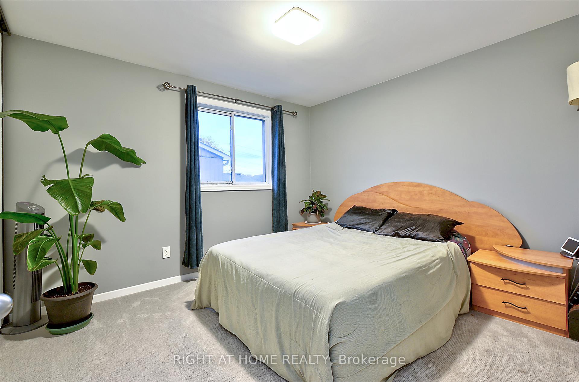 Photo 10 of Unit 45, 7 Medley Lane, Ajax, South West — HOMEH