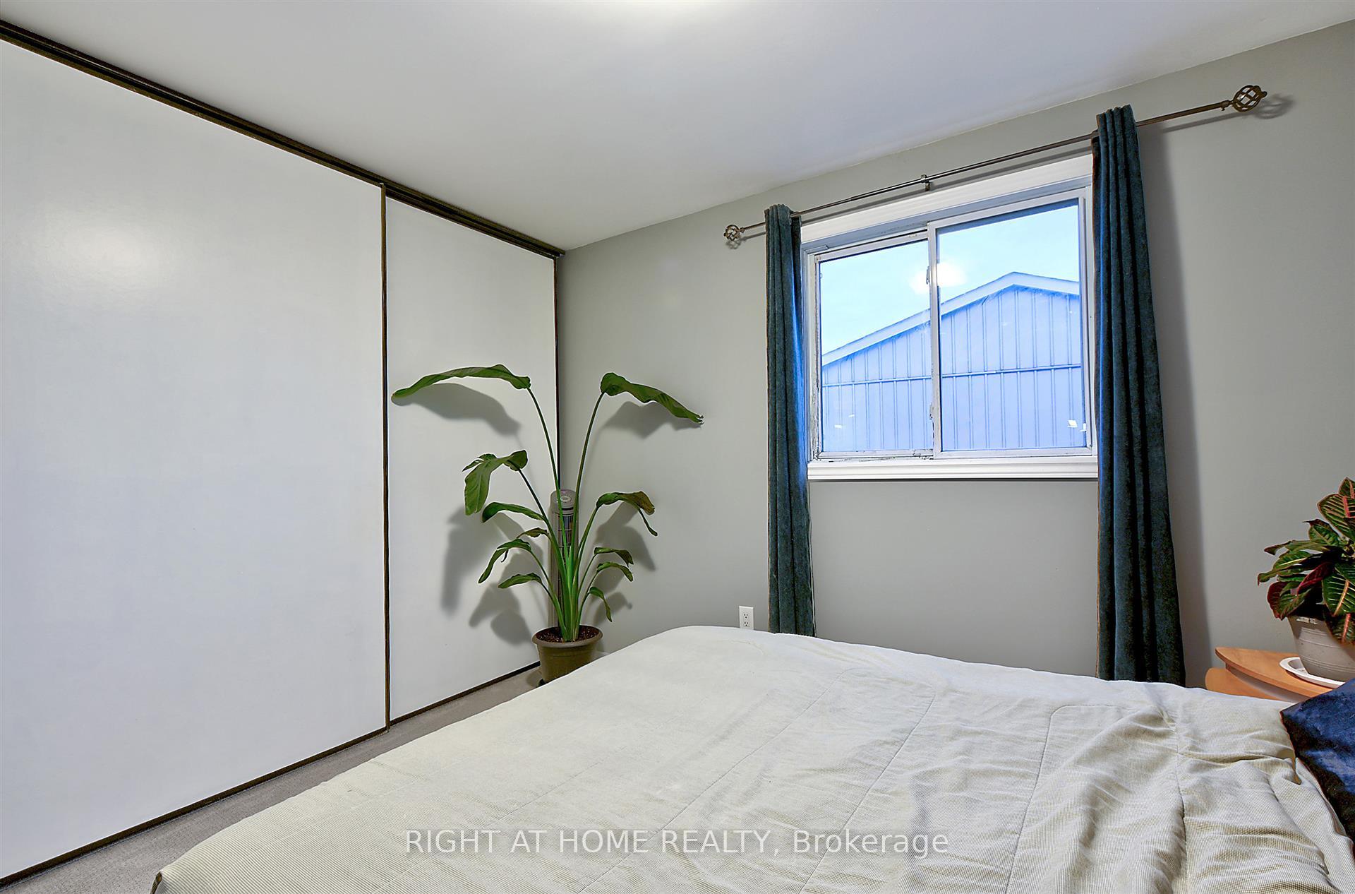 Photo 11 of Unit 45, 7 Medley Lane, Ajax, South West — HOMEH