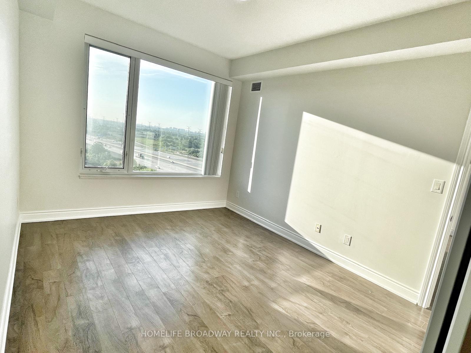 Photo 6 of Unit 905, 325 South Park Road, Markham, Commerce Valley — HOMEH