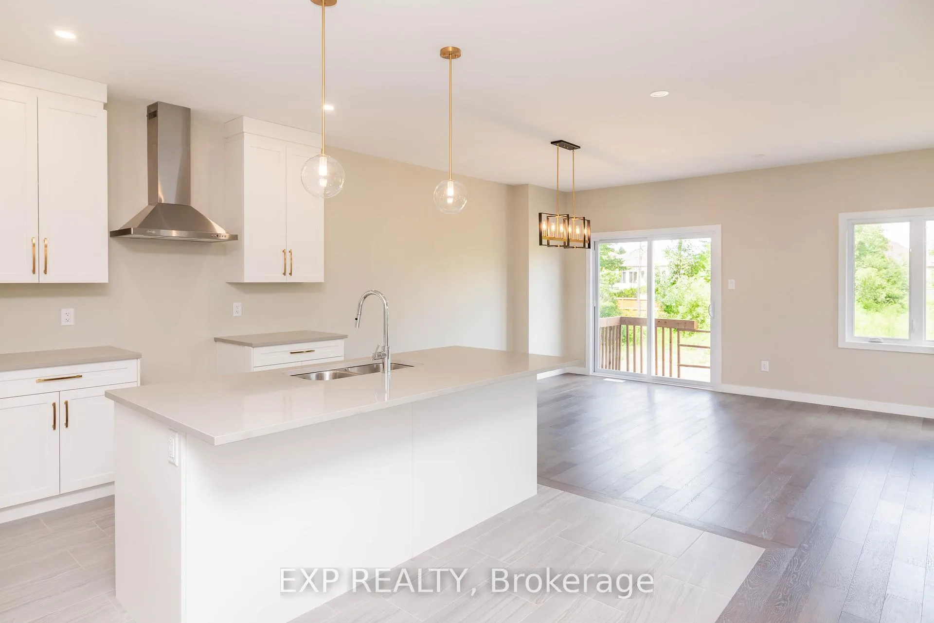 Photo 3 of 140 Elizabeth Crescent, North Dundas, Chesterville — HOMEH