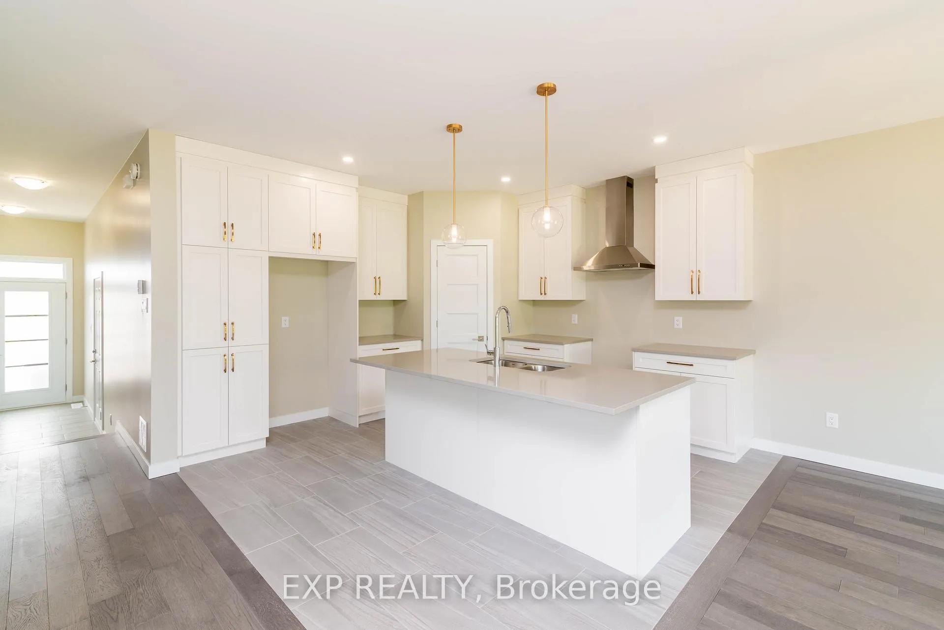 Photo 4 of 140 Elizabeth Crescent, North Dundas, Chesterville — HOMEH