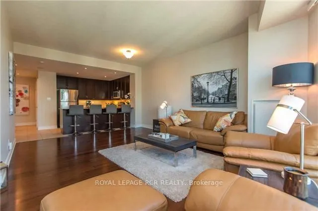 Photo 15 of Unit 1403, 37 Ellen Street, Barrie, City Centre — HOMEH