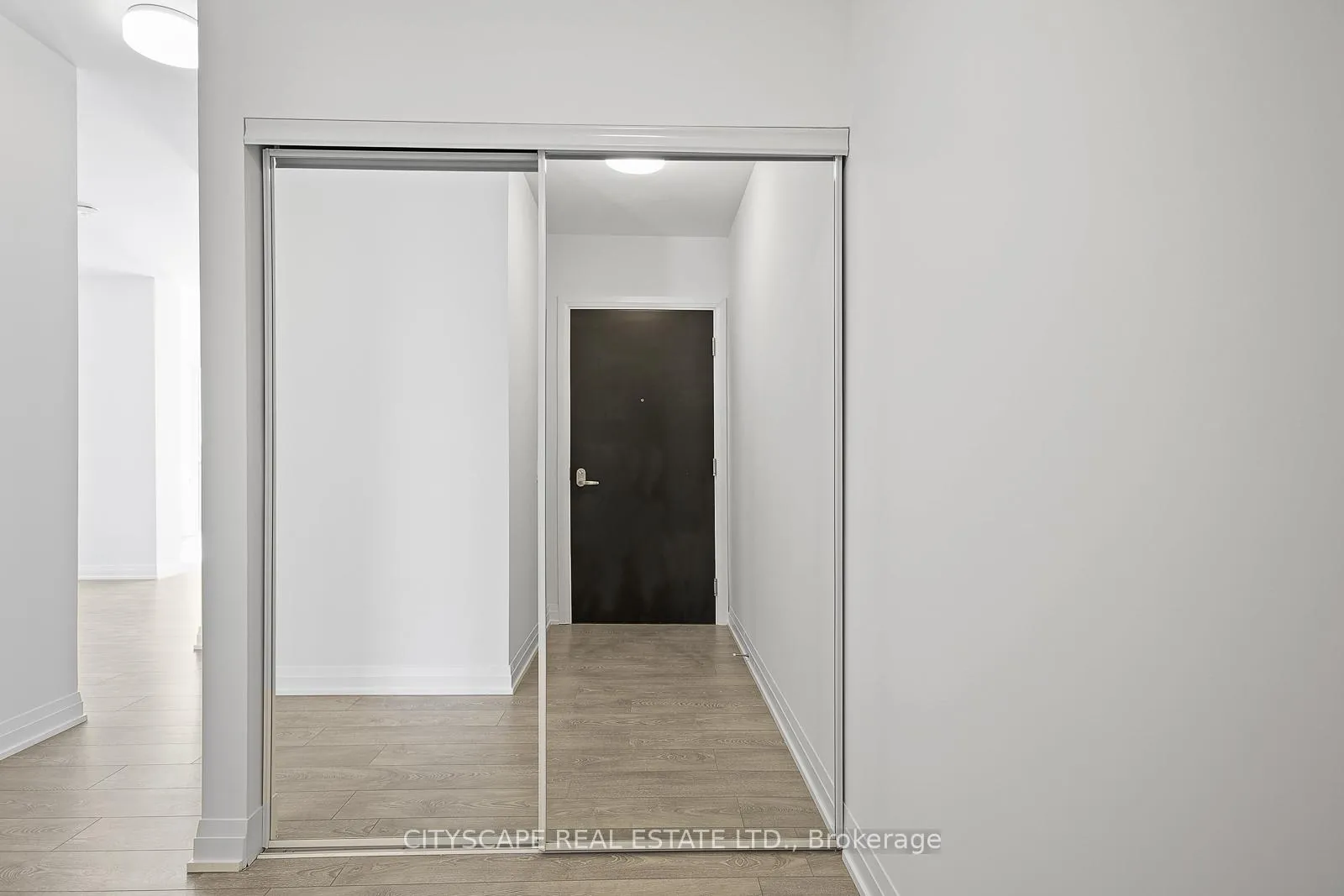 Photo 2 of Unit 311, 286 Main Street, Toronto, East End-Danforth — HOMEH