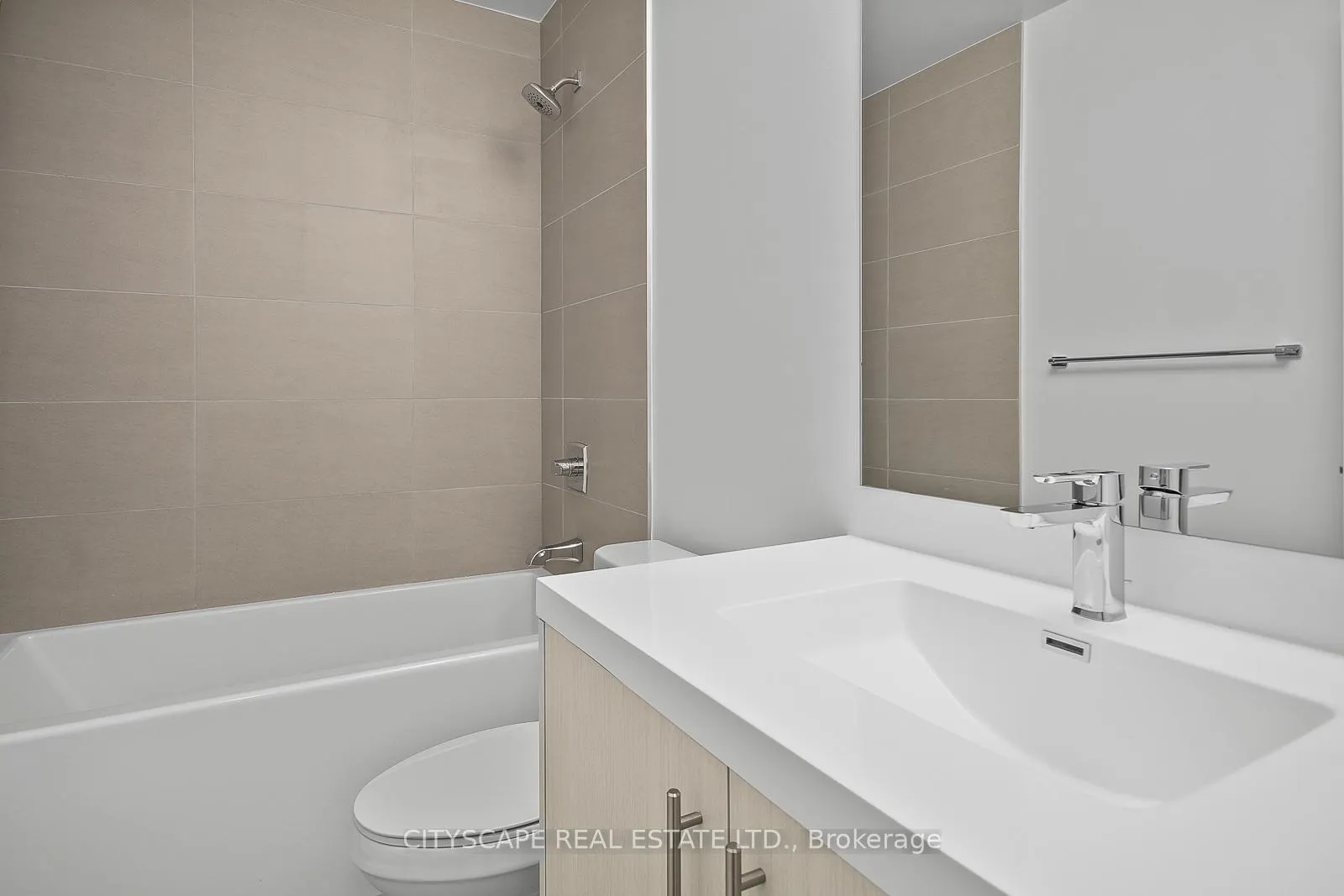 Photo 4 of Unit 311, 286 Main Street, Toronto, East End-Danforth — HOMEH