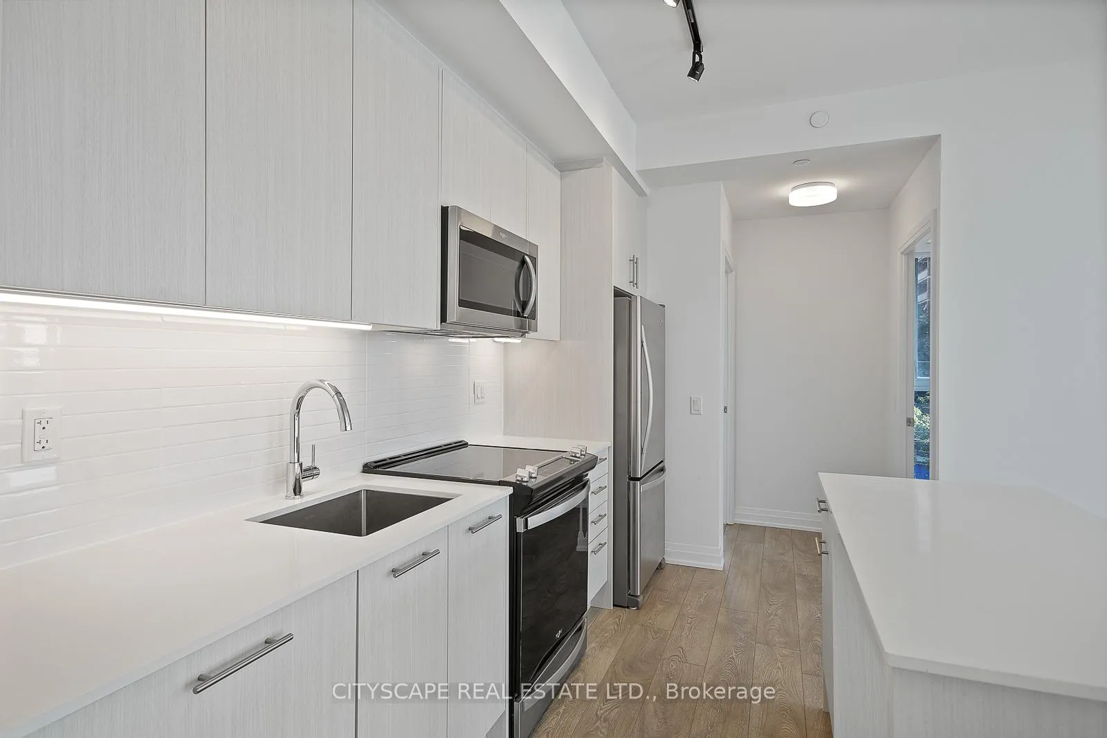 Photo 6 of Unit 311, 286 Main Street, Toronto, East End-Danforth — HOMEH