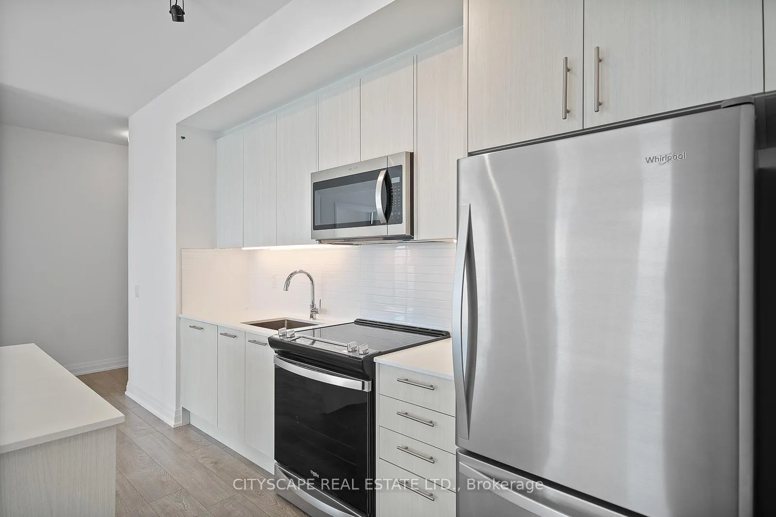 Photo 7 of Unit 311, 286 Main Street, Toronto, East End-Danforth — HOMEH