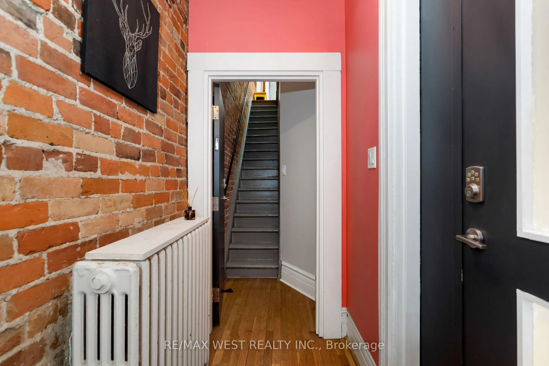 Photo 3 of 87 Springhurst Avenue, Toronto, South Parkdale — HOMEH
