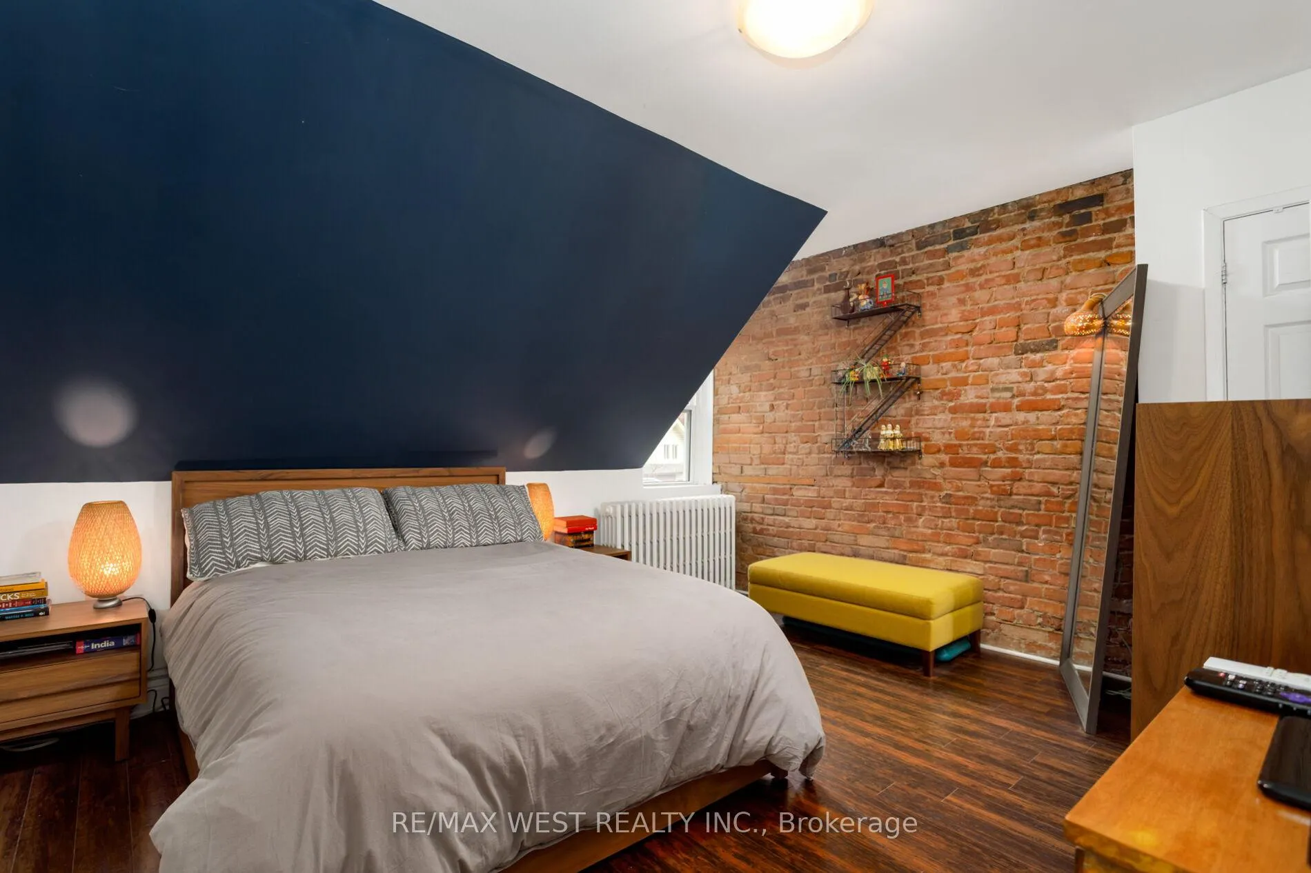 Photo 16 of 87 Springhurst Avenue, Toronto, South Parkdale — HOMEH