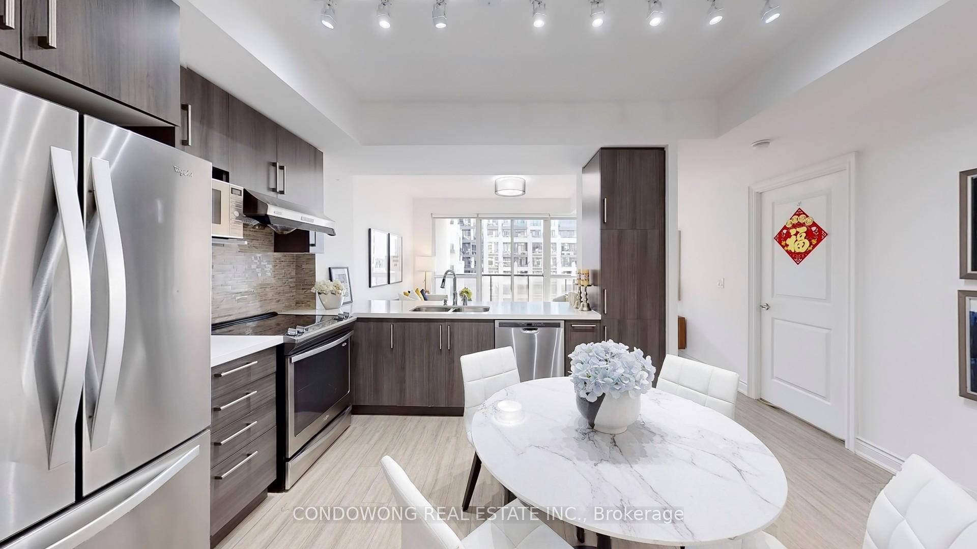 Photo 7 of Unit 802, 38 Cedarland Drive, Markham, Unionville — HOMEH
