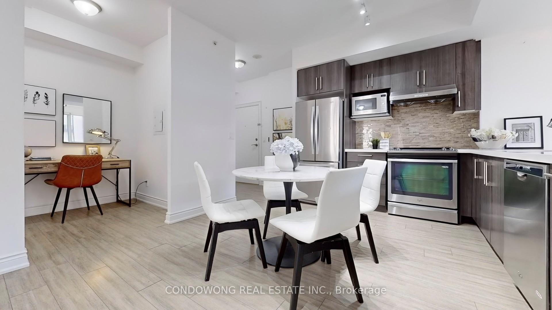 Photo 11 of Unit 802, 38 Cedarland Drive, Markham, Unionville — HOMEH