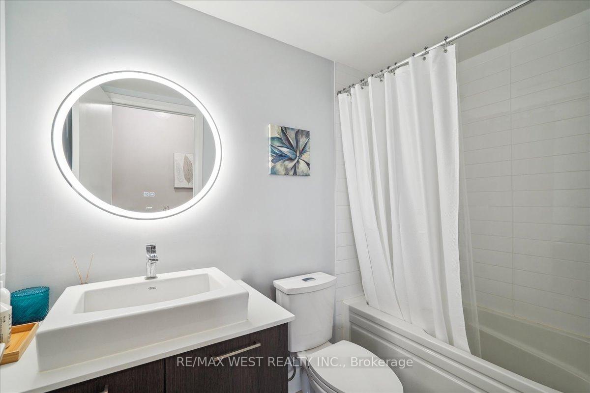 Photo 13 of Unit 614, 4800 Highway 7, Vaughan, East Woodbridge — HOMEH