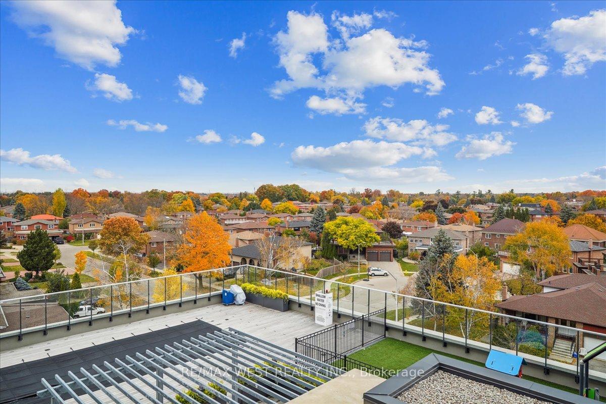 Photo 15 of Unit 614, 4800 Highway 7, Vaughan, East Woodbridge — HOMEH