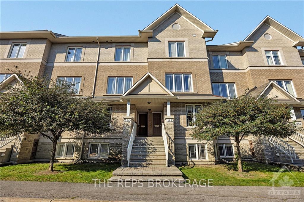 Front of 148 Paseo