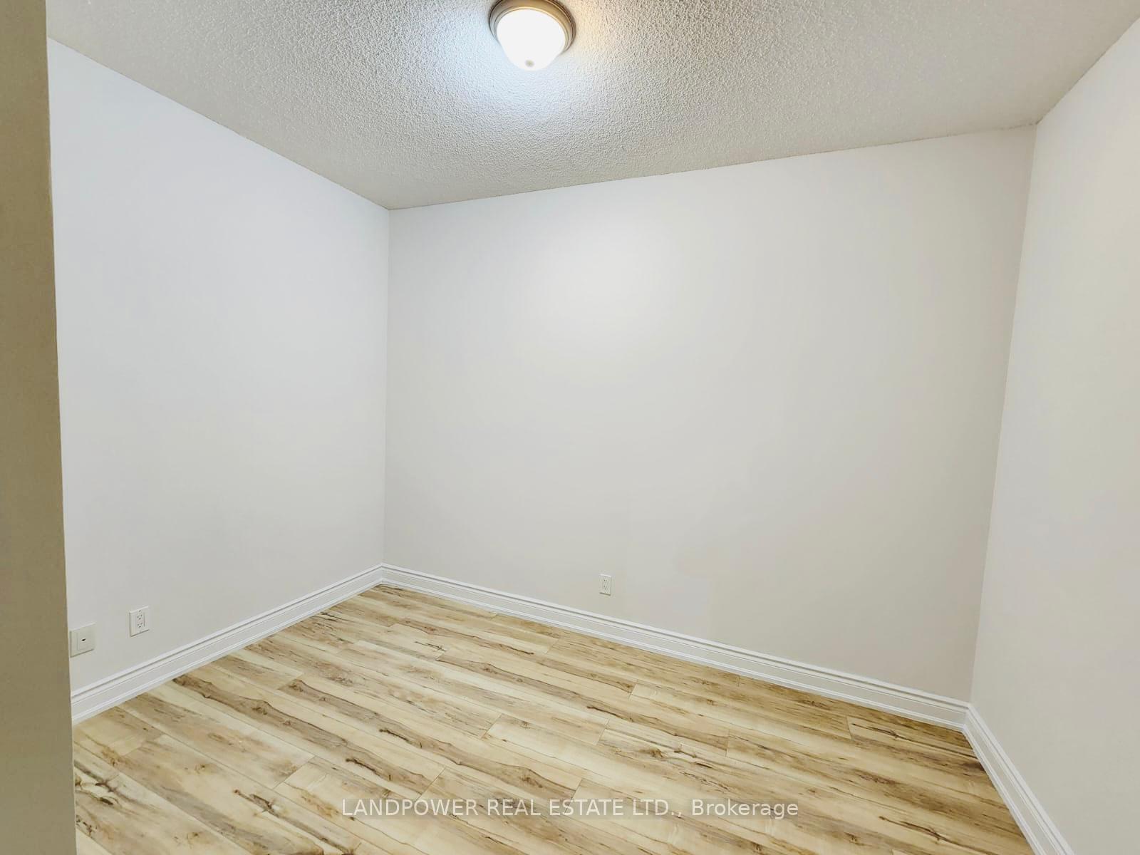 Photo 8 of Unit 801, 89 South Town Centre Boulevard, Markham, Unionville — HOMEH