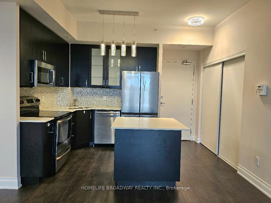 Photo 4 of Unit 602, 68 Main Street N, Markham, Old Markham Village — HOMEH