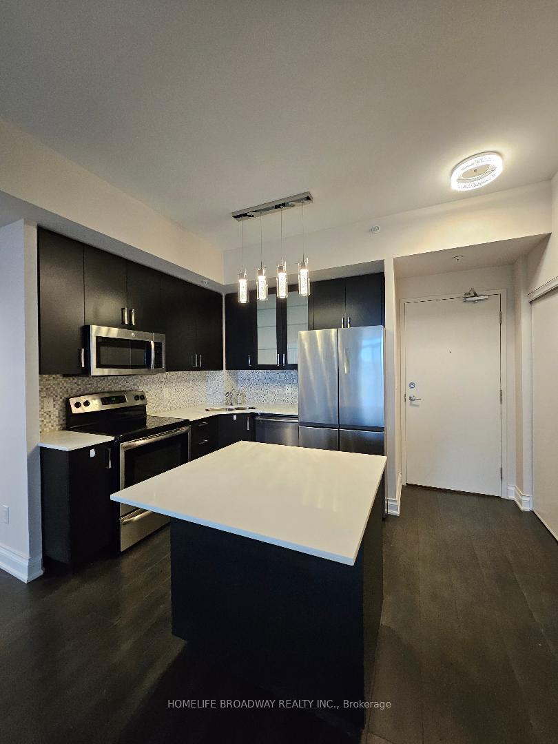 Photo 5 of Unit 602, 68 Main Street N, Markham, Old Markham Village — HOMEH