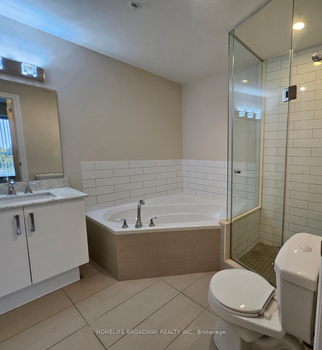 Photo 8 of Unit 602, 68 Main Street N, Markham, Old Markham Village — HOMEH