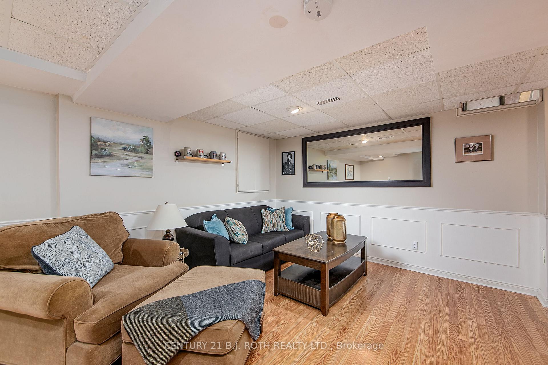 Photo 22 of 107 Laidlaw Drive, Barrie, 400 West — HOMEH