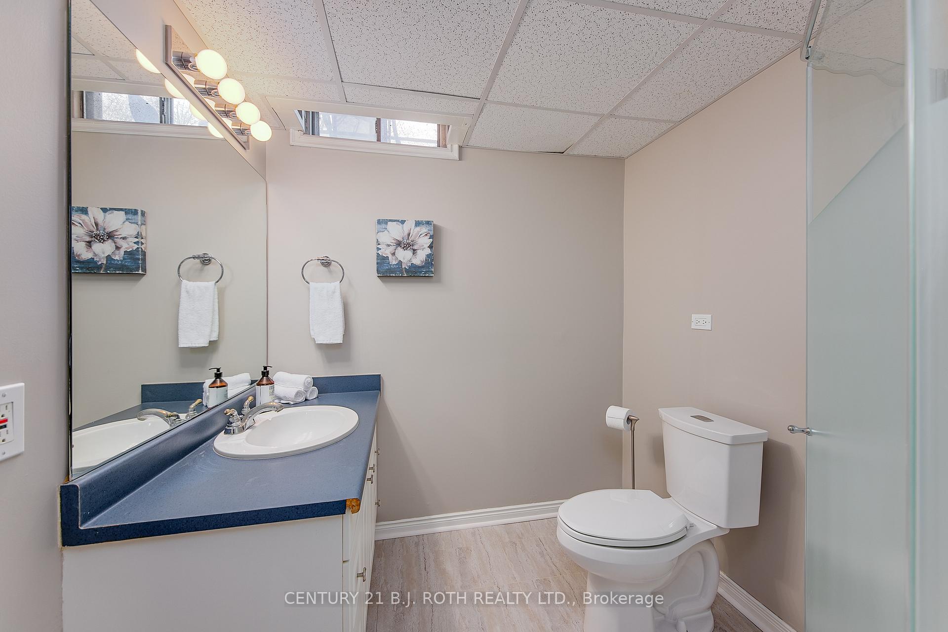 Photo 25 of 107 Laidlaw Drive, Barrie, 400 West — HOMEH