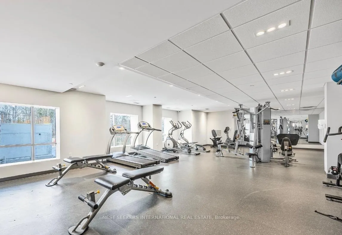 Photo 6 of Unit 402, 56 Lakeside Terrace, Barrie, Little Lake — HOMEH