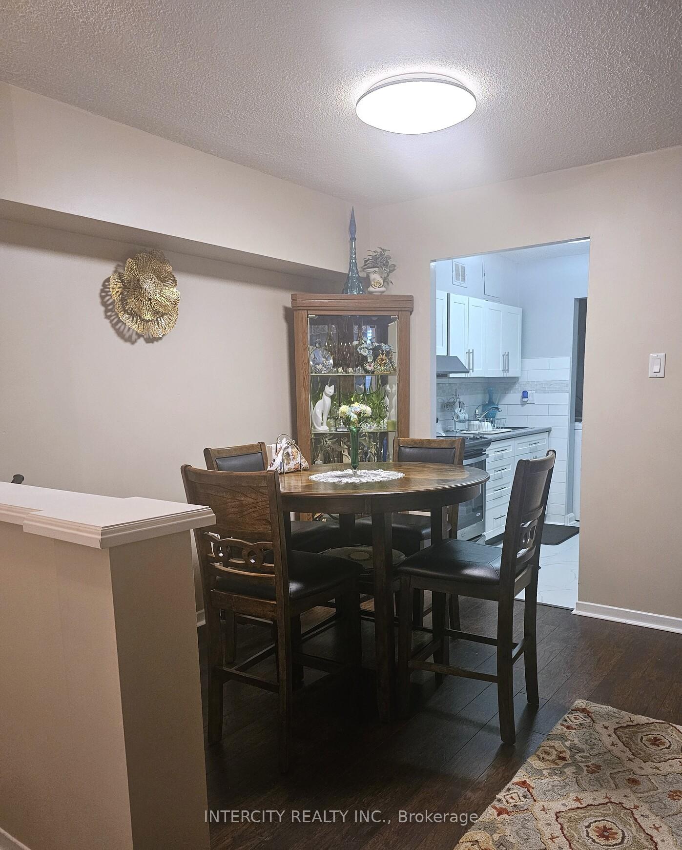 Photo 5 of Unit 90, 140 Ling Road, Scarborough, West Hill — HOMEH