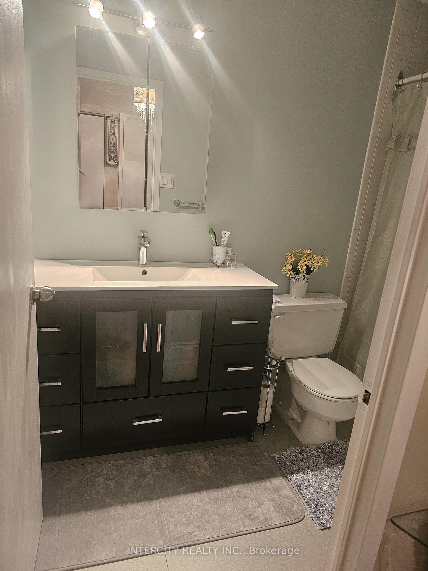 Photo 14 of Unit 90, 140 Ling Road, Scarborough, West Hill — HOMEH