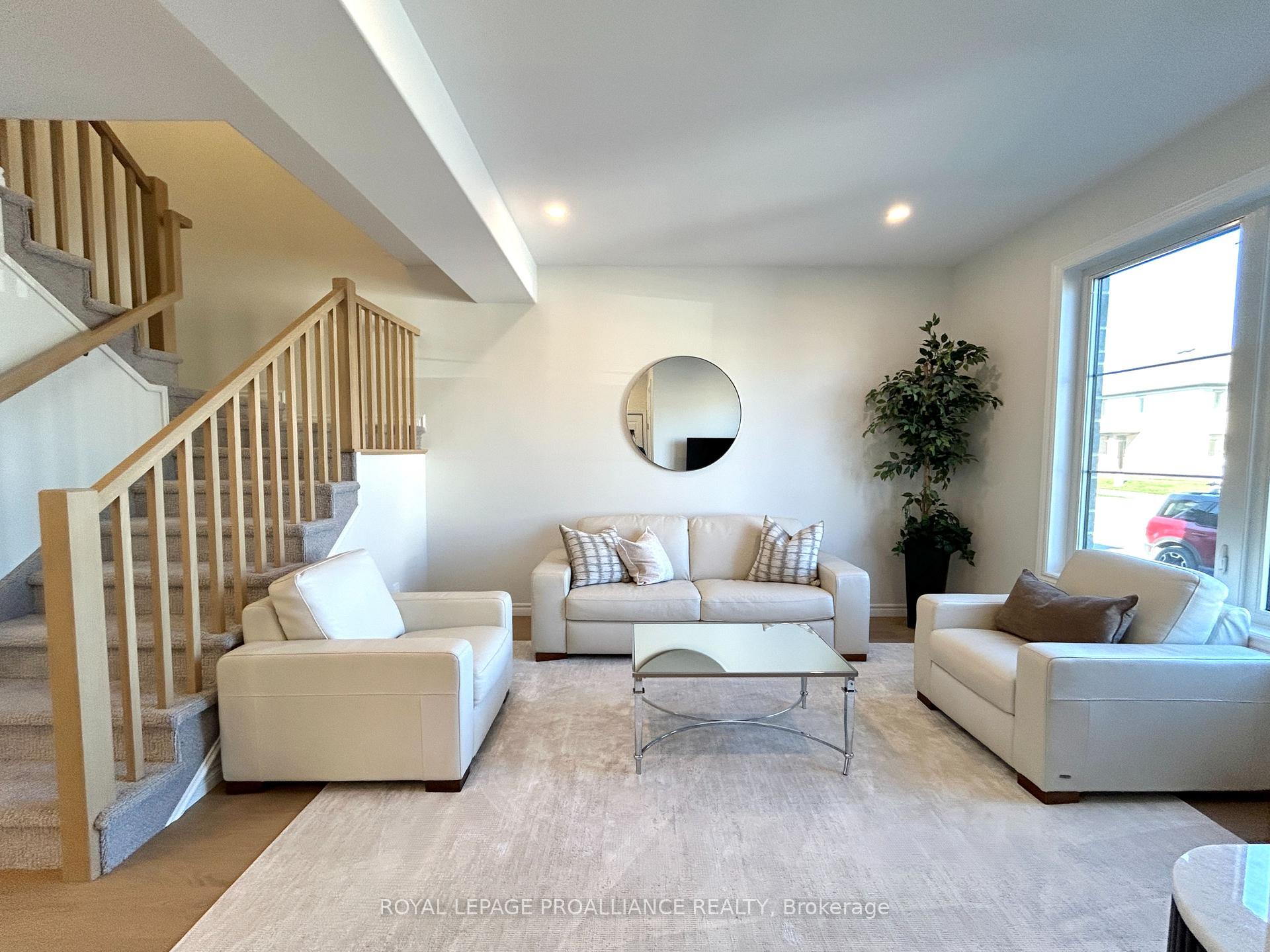 Photo 5 of 22 Riverstone Way, Belleville, Thurlow Ward — HOMEH