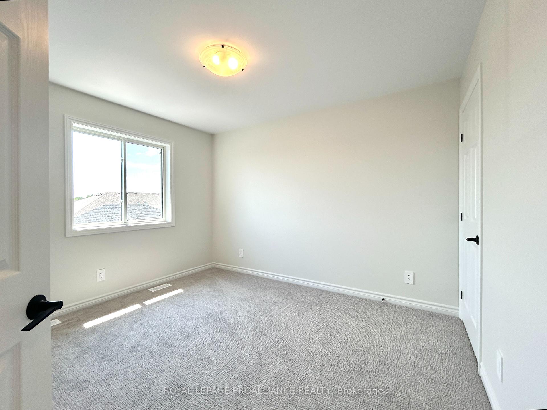 Photo 20 of 22 Riverstone Way, Belleville, Thurlow Ward — HOMEH
