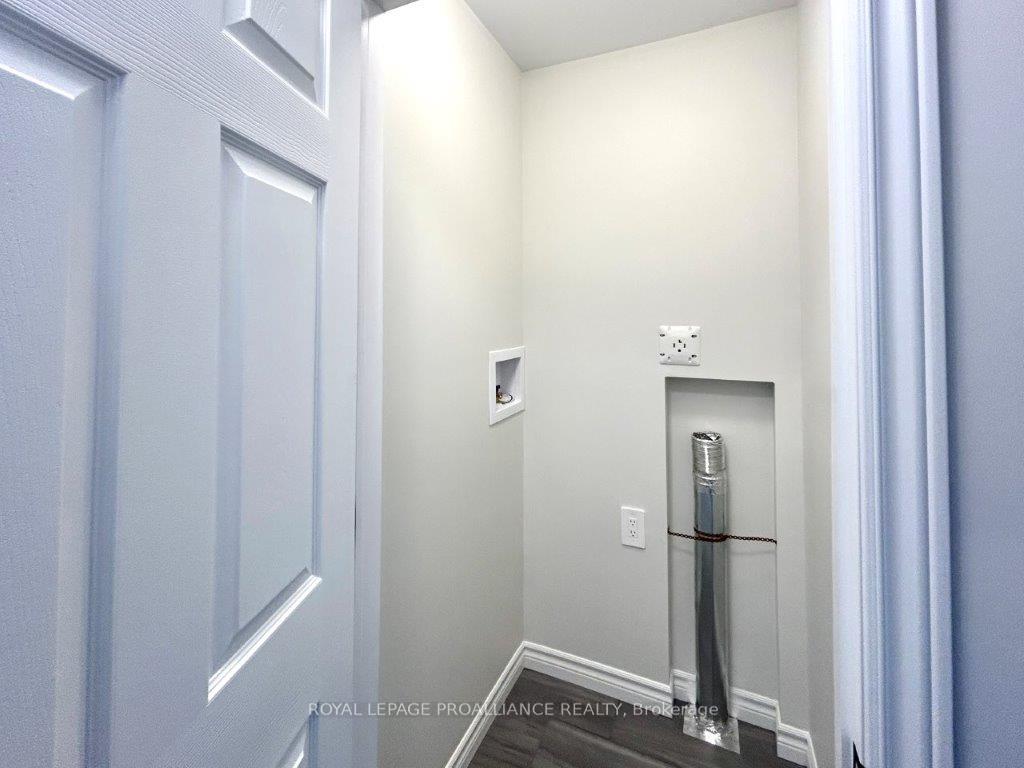 Photo 21 of 22 Riverstone Way, Belleville, Thurlow Ward — HOMEH