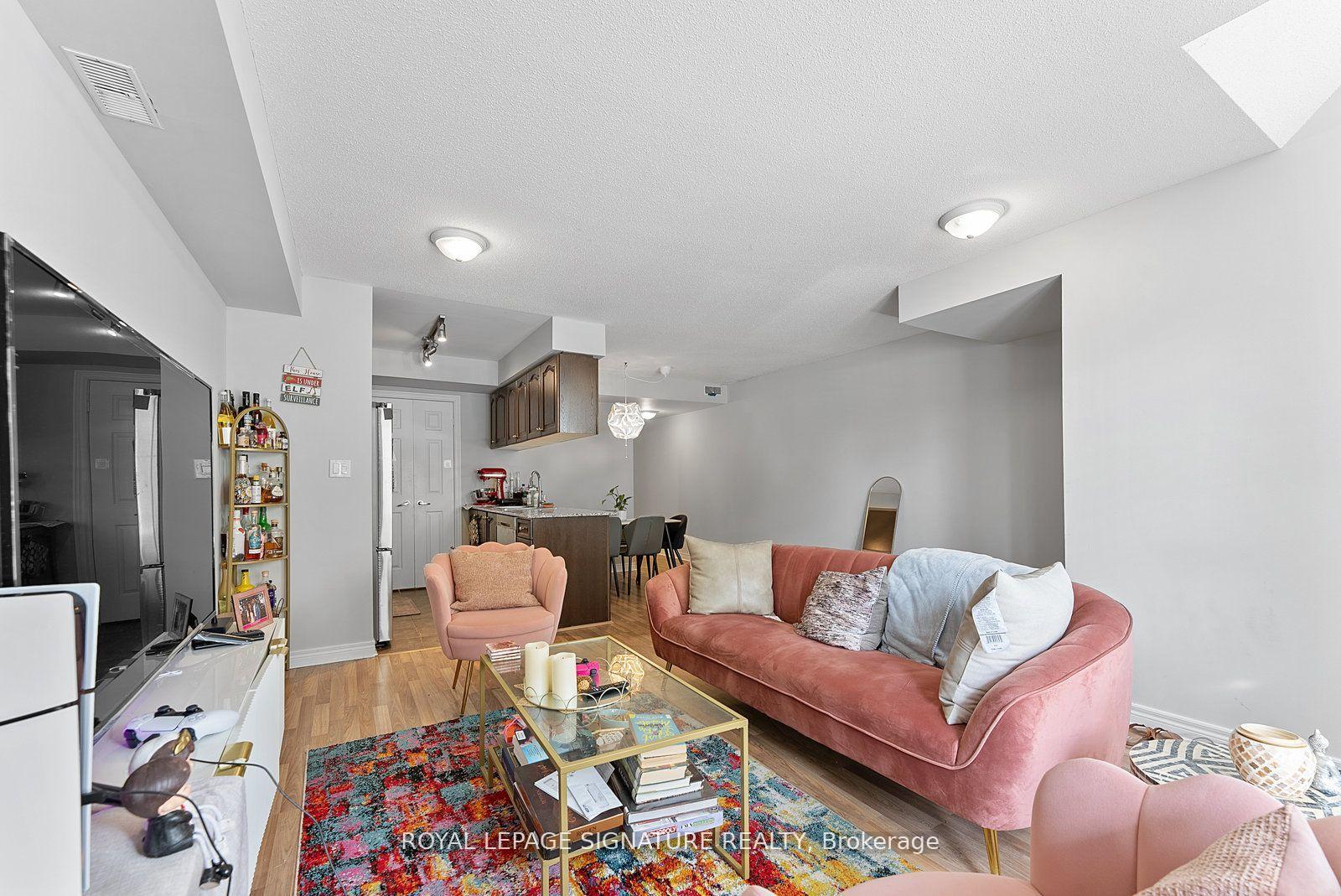Photo 5 of Unit 101, 6 Brian Peck Crescent, Toronto, Thorncliffe Park — HOMEH