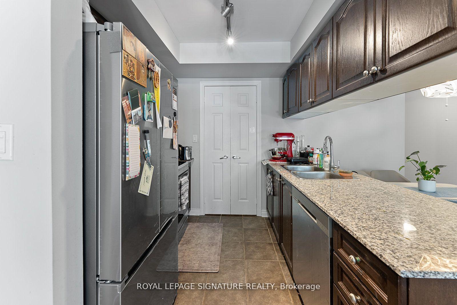 Photo 6 of Unit 101, 6 Brian Peck Crescent, Toronto, Thorncliffe Park — HOMEH