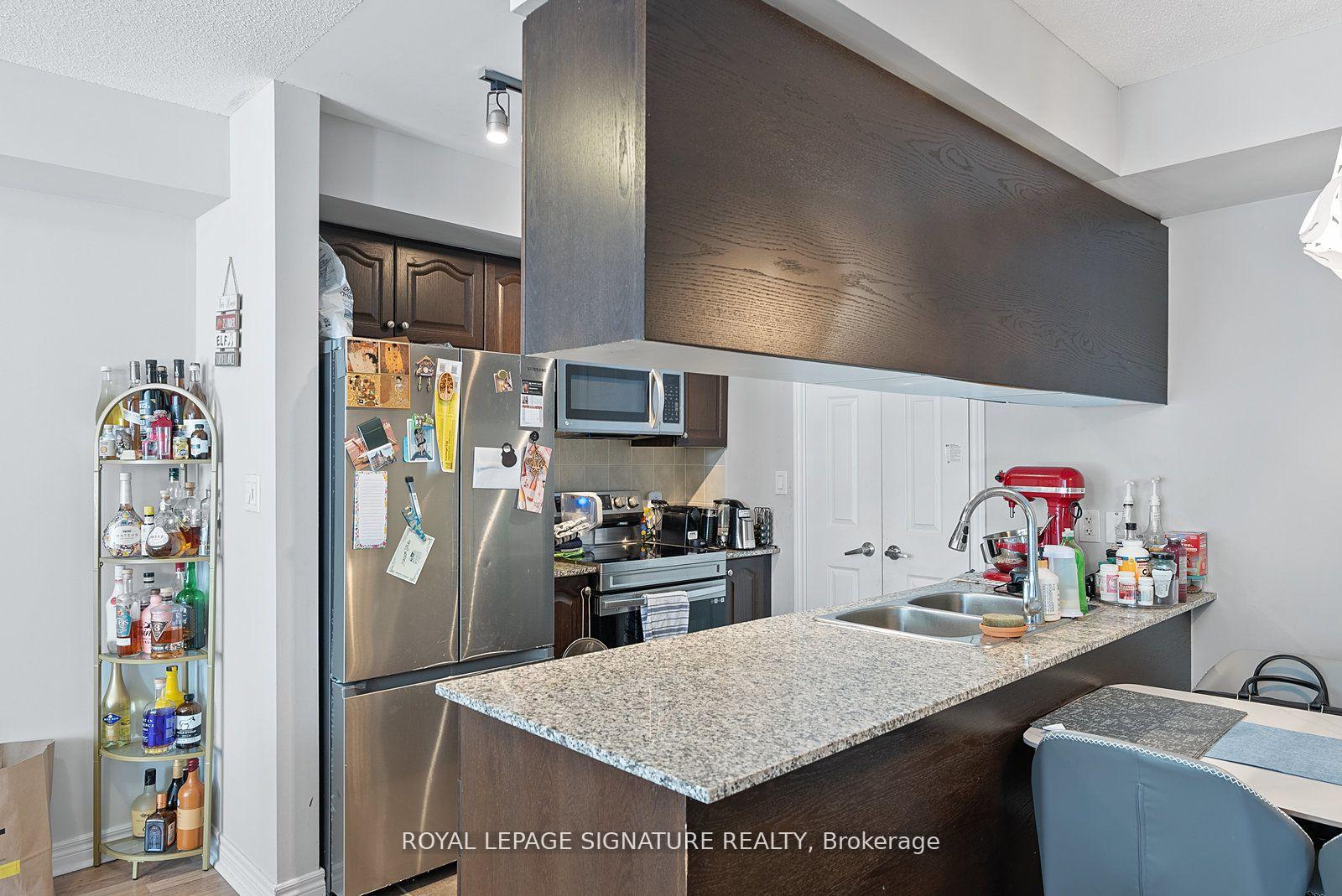 Photo 8 of Unit 101, 6 Brian Peck Crescent, Toronto, Thorncliffe Park — HOMEH