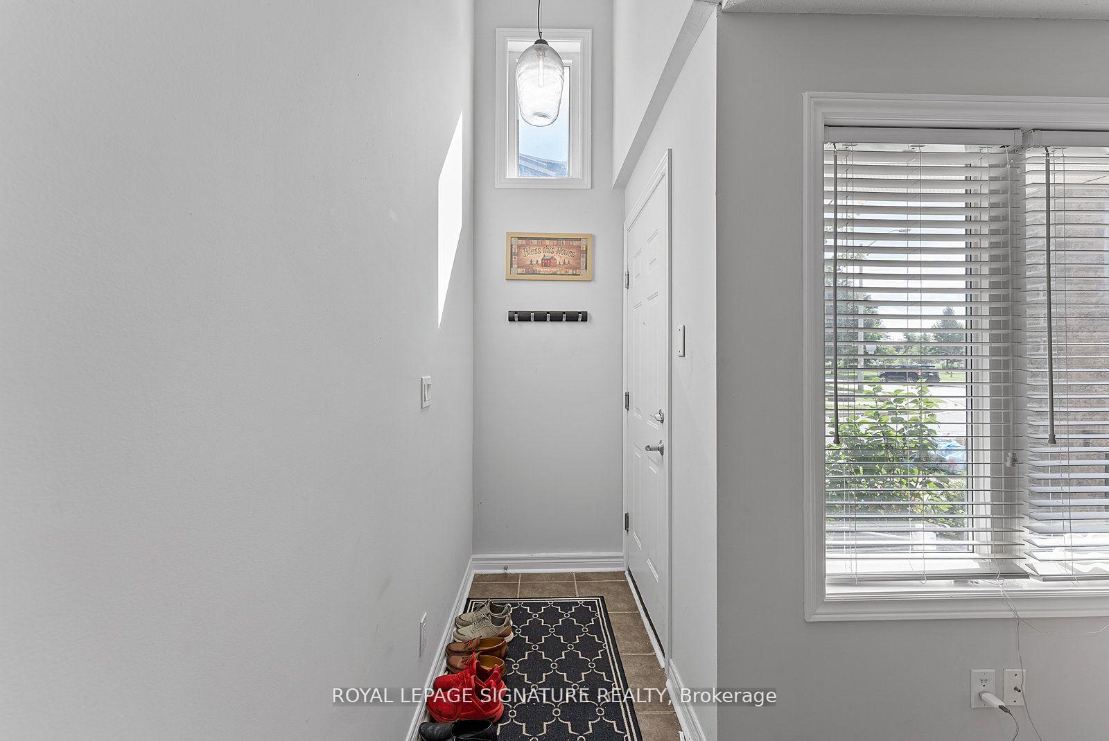 Photo 14 of Unit 101, 6 Brian Peck Crescent, Toronto, Thorncliffe Park — HOMEH
