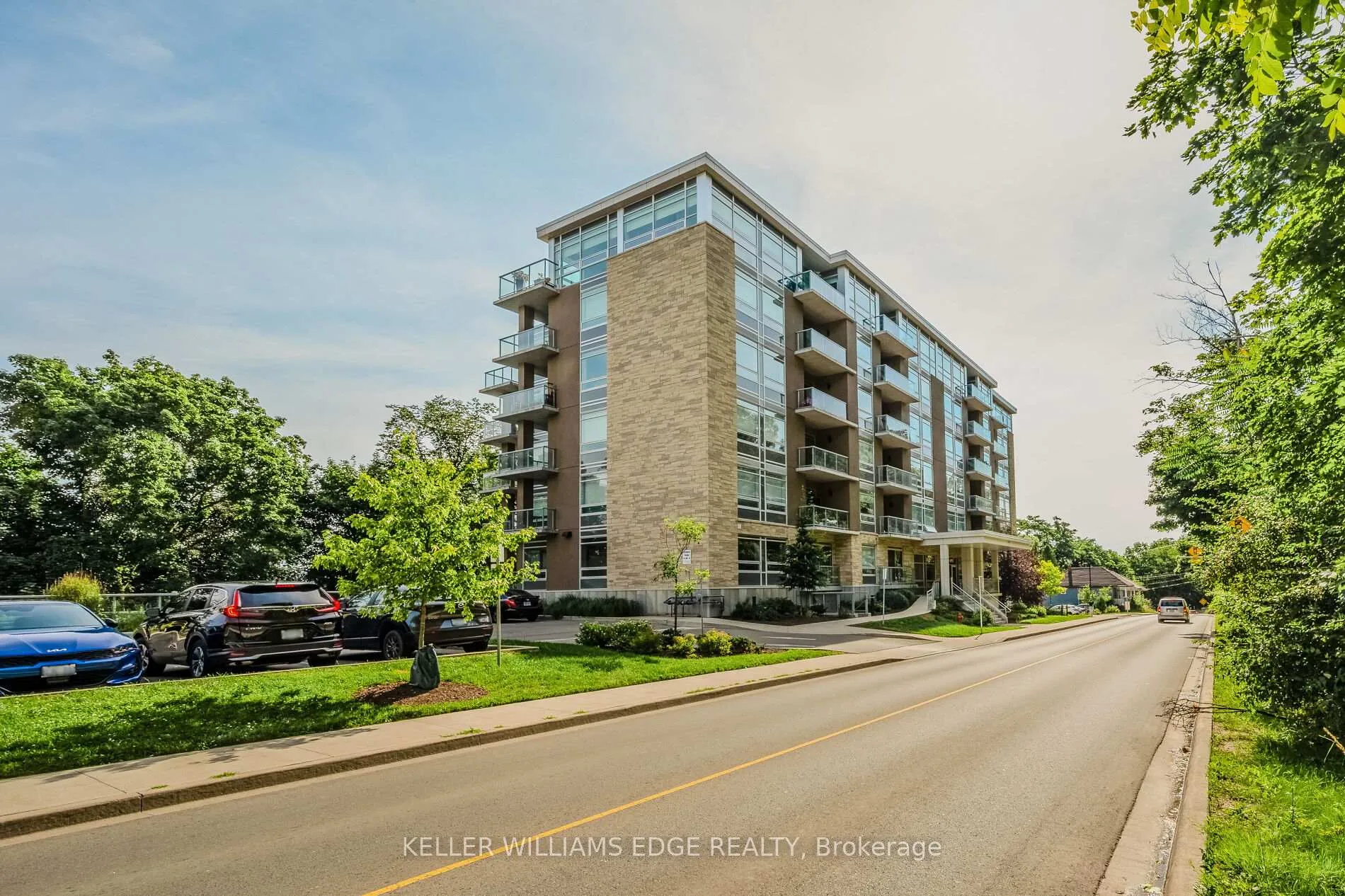 Photo 1 of Unit 202, 479 Charlton Avenue E, Hamilton, Stinson — HOMEH