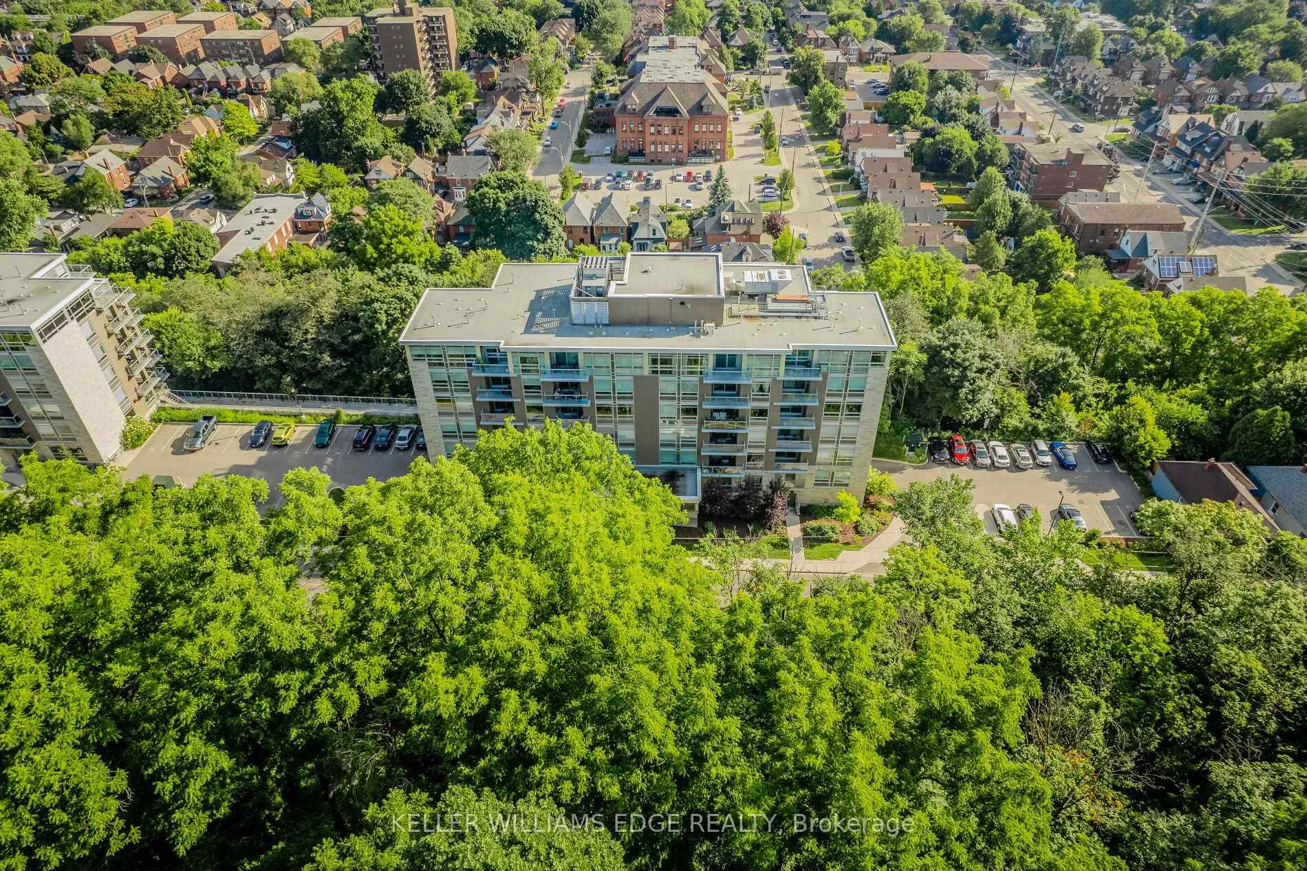 Photo 2 of Unit 202, 479 Charlton Avenue E, Hamilton, Stinson — HOMEH