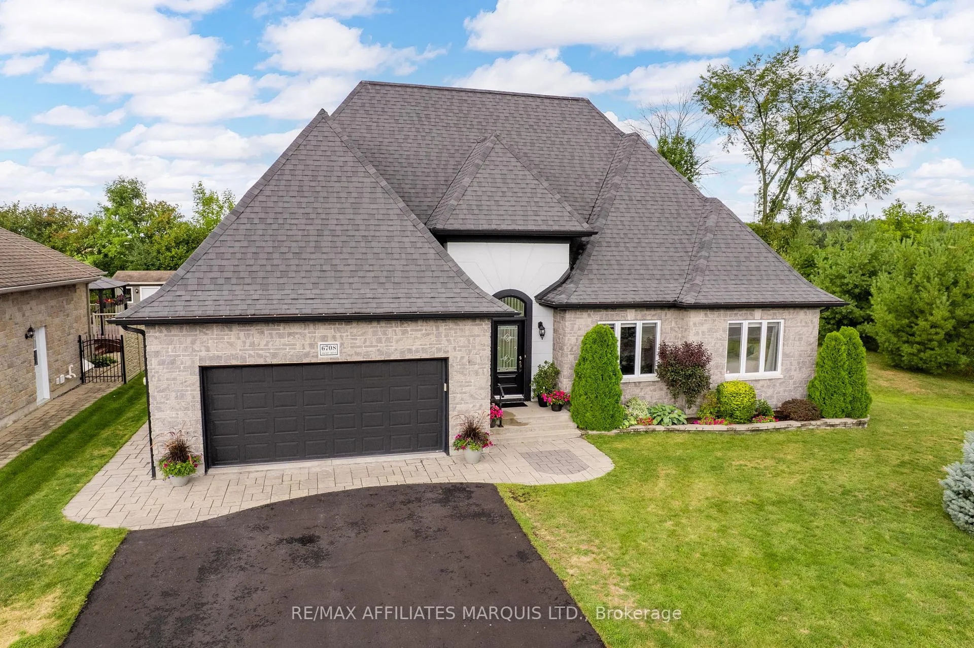 Photo 2 of 6708 Yacht Boulevard, Cornwall — HOMEH